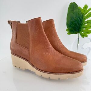 Vionic Aliso Boots Women's 12 Brown Leather Comfort Wedge Lug Chelsea Booties
